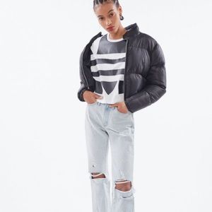 Adidas Original Oversized Trefoil Logo Tee